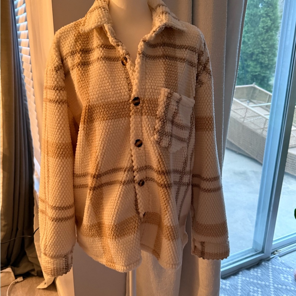 Cozy Cream & Tan Plaid Button-Up Sherpa Jacket
